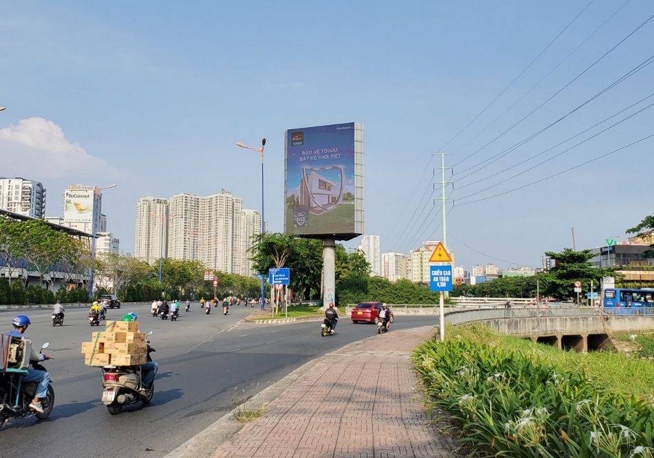 LED cầu sài gòn
